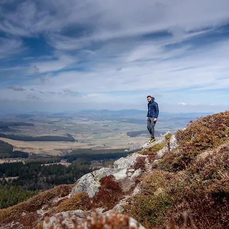 Hob Du Pre サン・ボネ・ル・フロワ